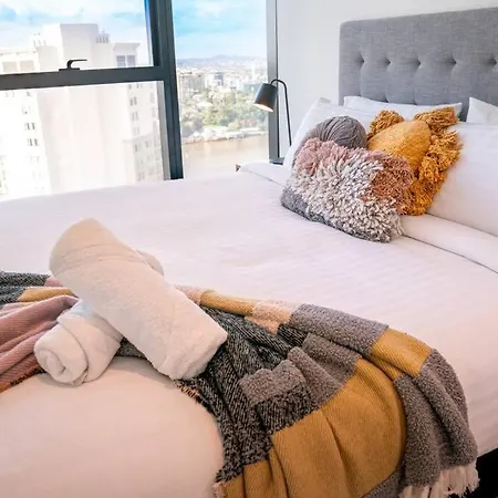 Lvl30 Garden/River Views Balcony By Stylish Stays Brisbane Exterior photo
